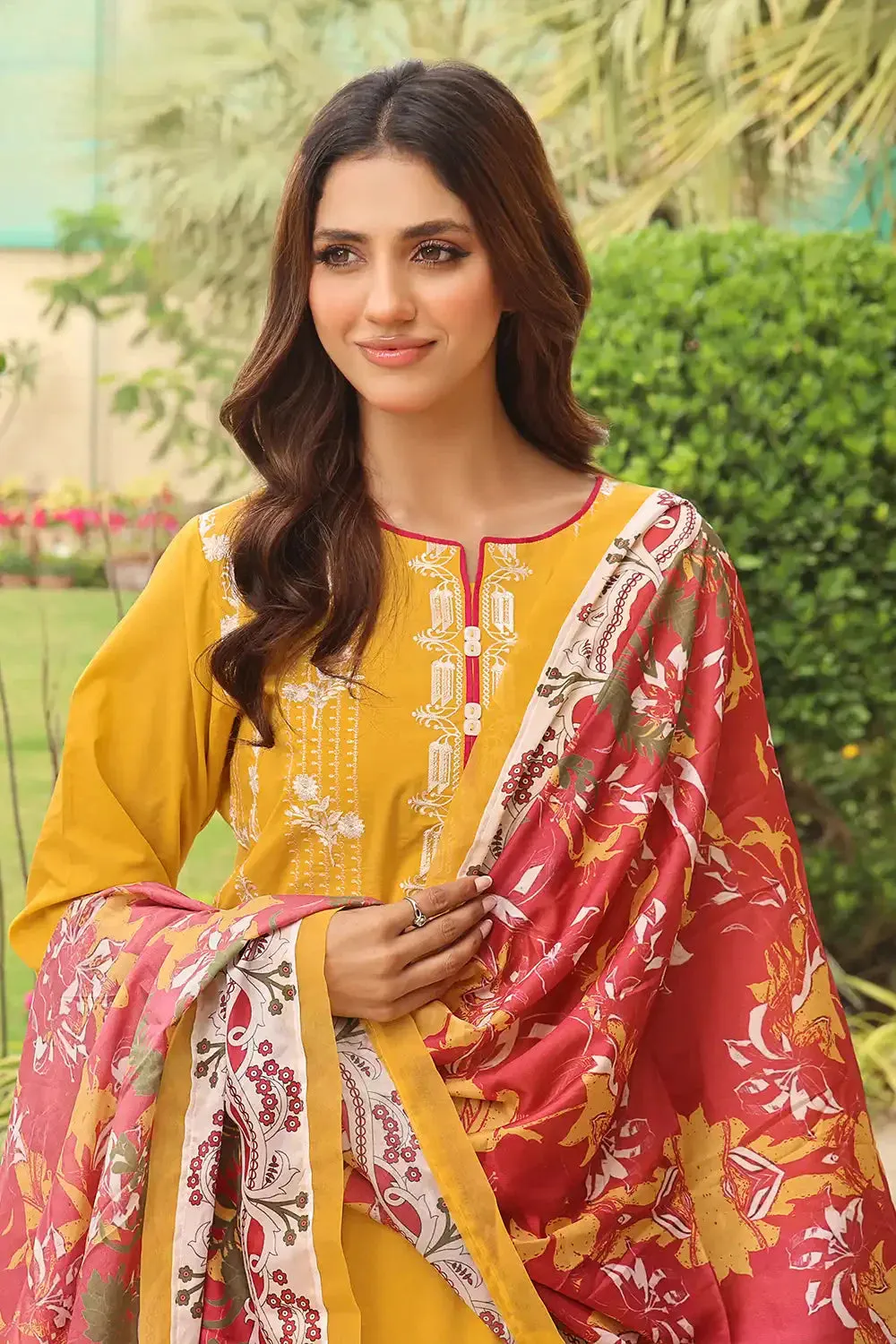 3PC Embroidered Unstitched Lawn Suit KSE-2450