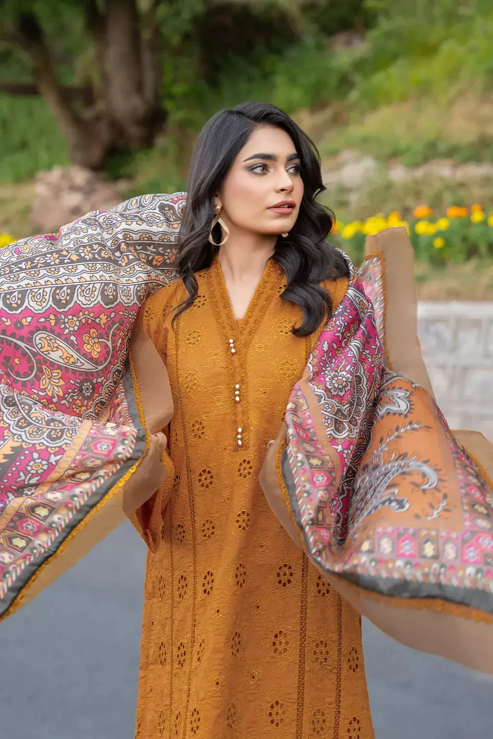 3PC Embroidered Unstitched Lawn Suit KSE-2695