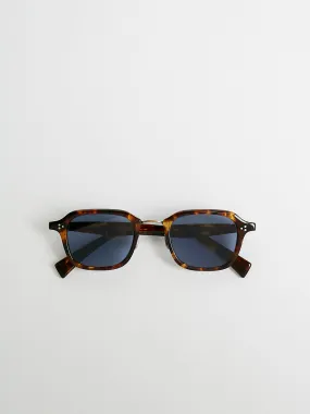 785 Sunglasses in Dark Blue