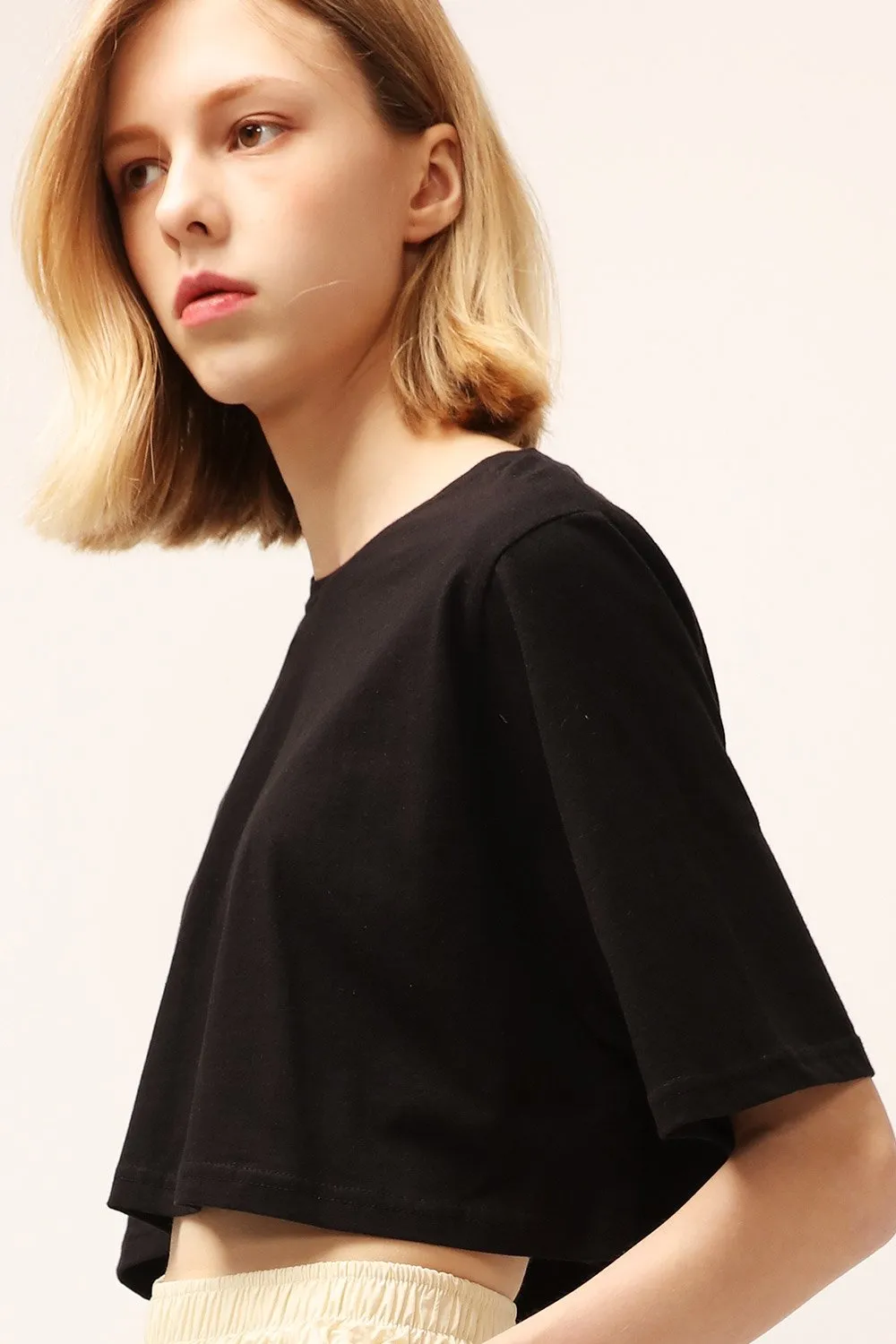 Alice Cropped T-shirt