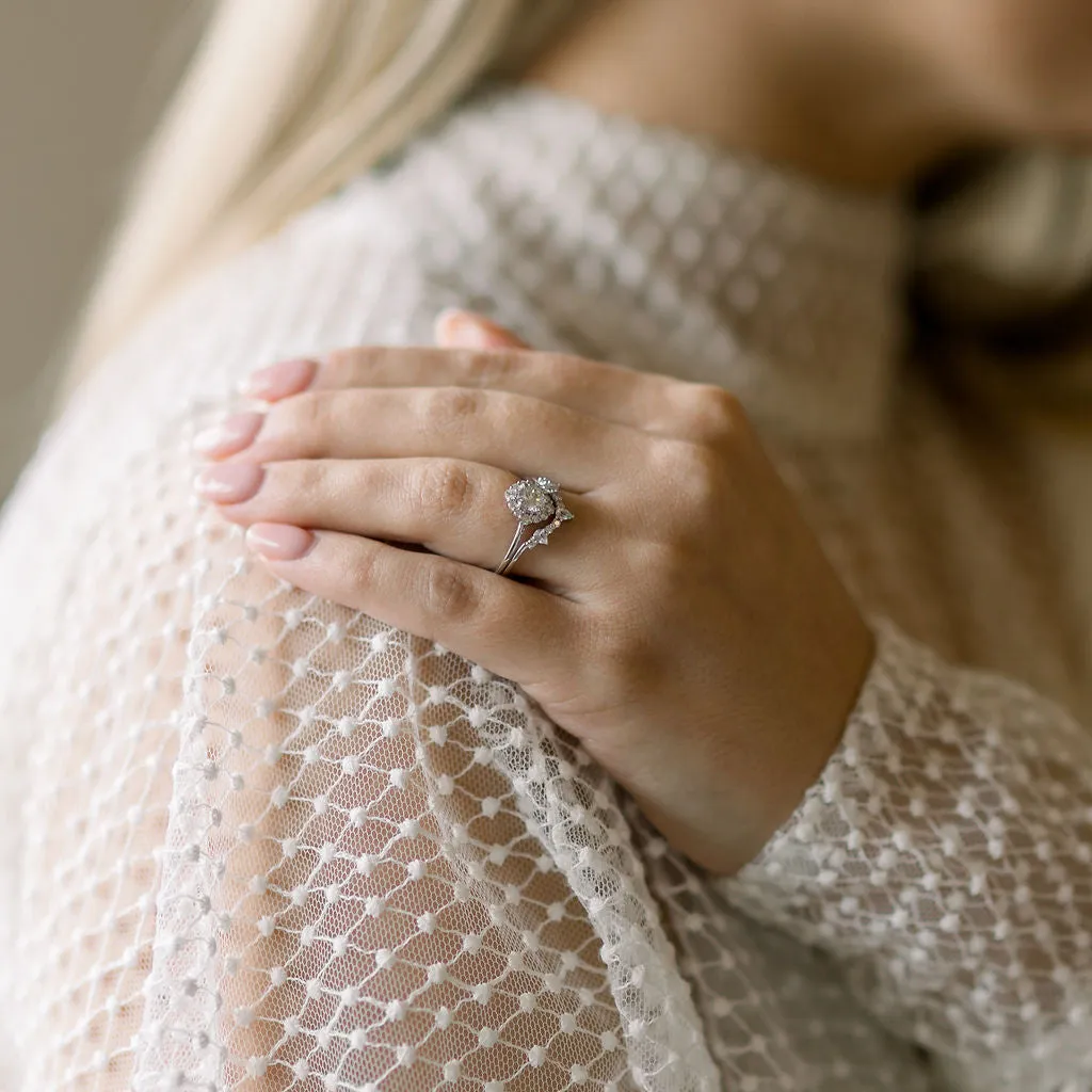 Diamond & Sapphire Droplet Hugging ring UK Size I