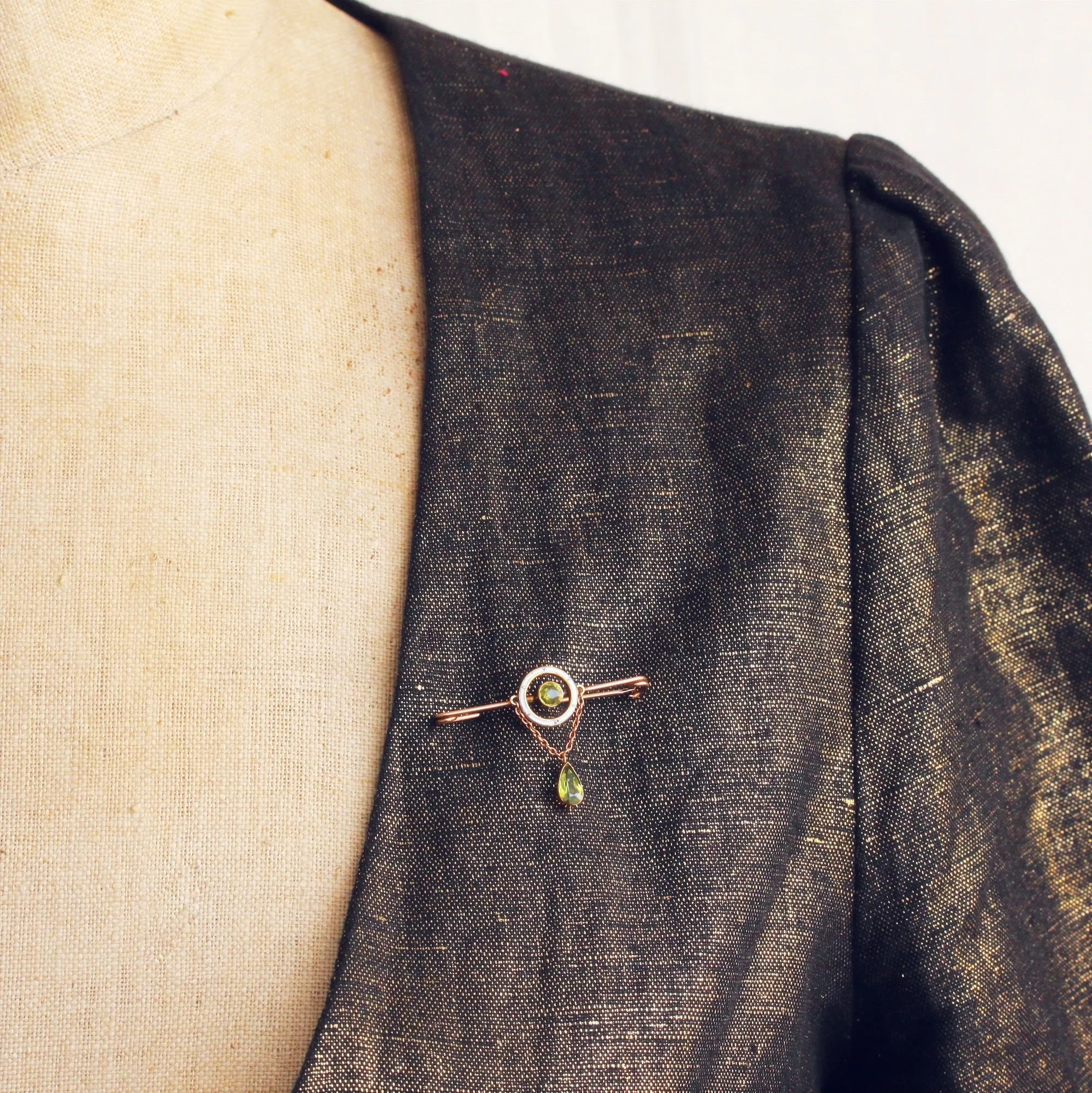 Edwardian Peridot & Enamel Safety Pin Collar Brooch