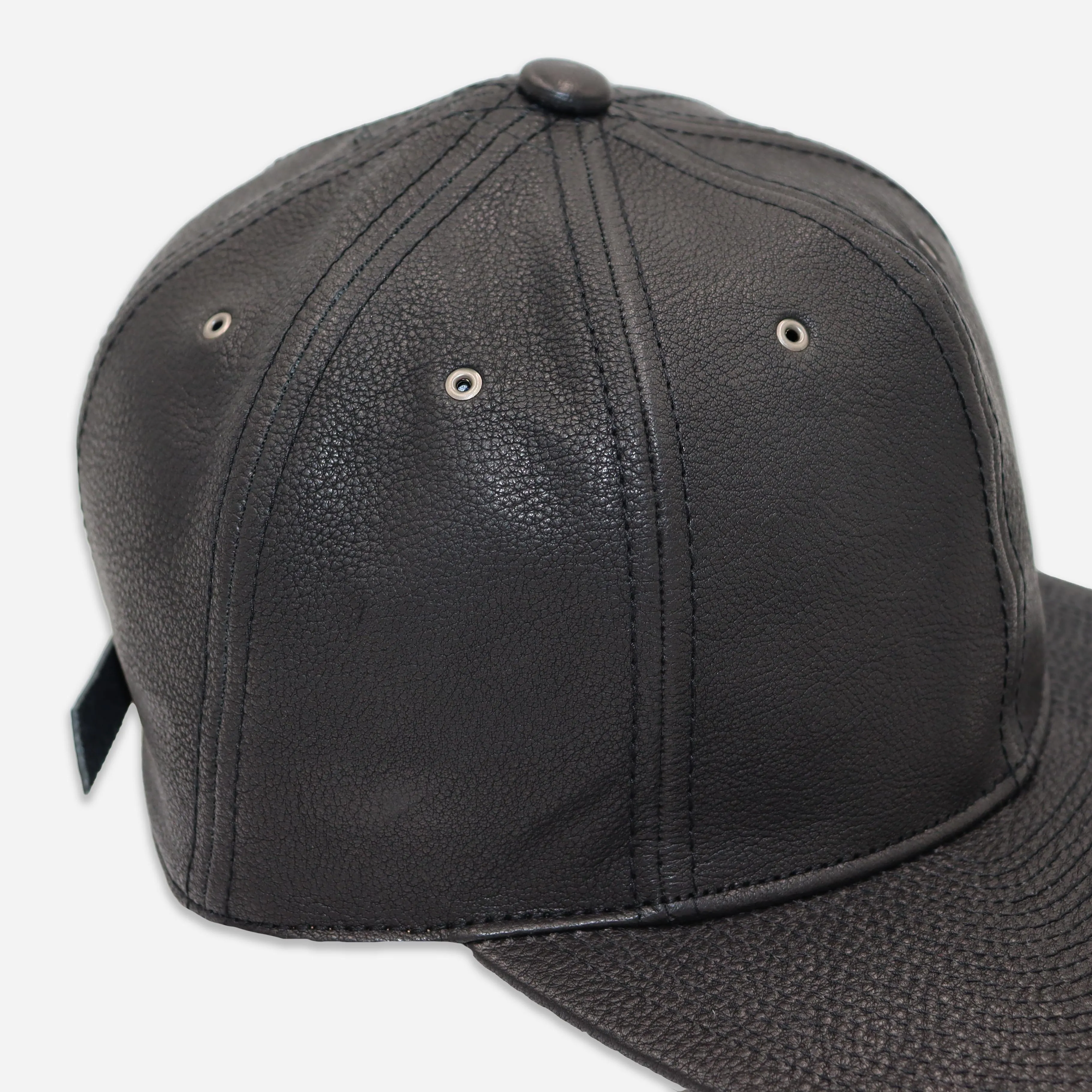 LEATHER CAP - BLACK